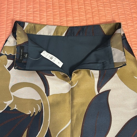 Ann Taylor NWT Jacquard Lioness Cougar Panther Jungle Motif Skirt size 4 - Picture 10 of 15